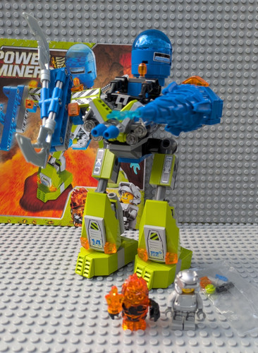 Lego set 8189 magma - lego,